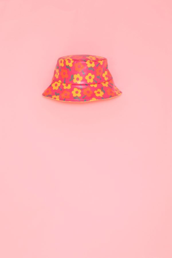 Agatha Ruiz de La prada hat