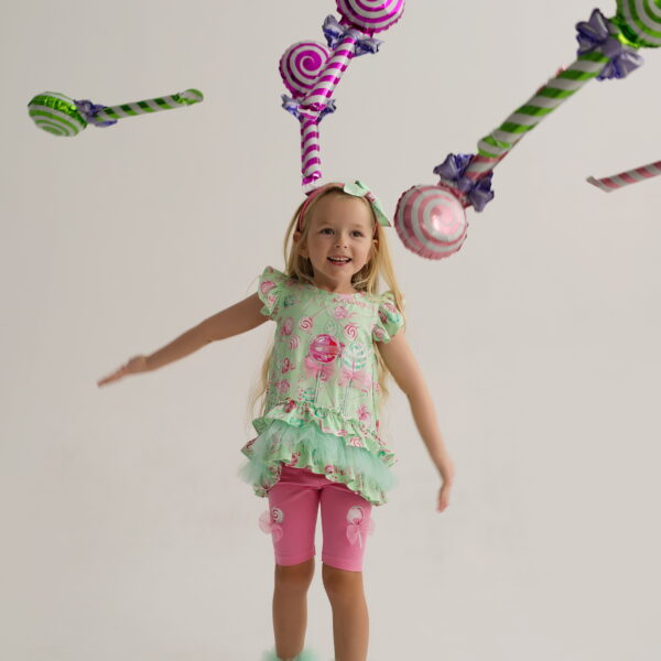 Daga More Sugar Ruffle Tunic & Capri Leggings Set - Image 3
