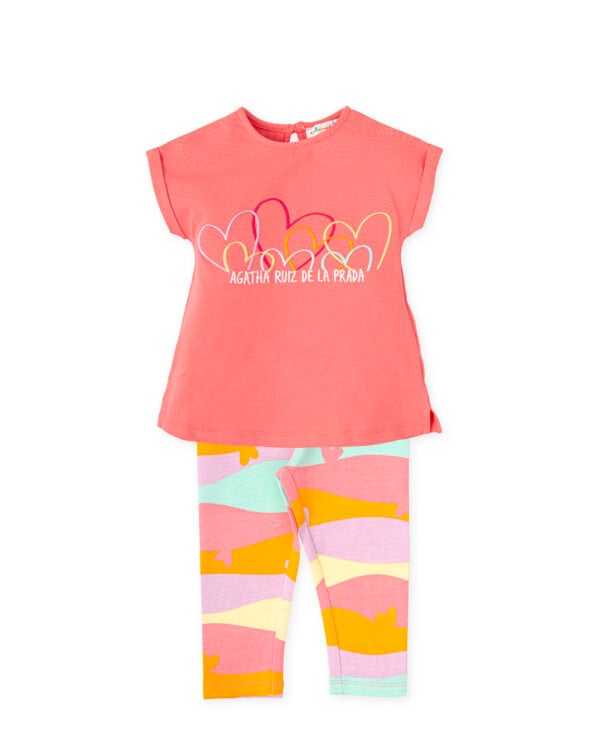 Casual and comfortable for girls, this cotton jersey leggings set is by Agatha Ruiz de la Prada. The pink tunic top is embroidered with colourful hearts and a logo on the front, with a keyhole button fastening on the back. Patterned in a colourful wavy print with cute love hearts, the leggings have a gently elasticated waist.